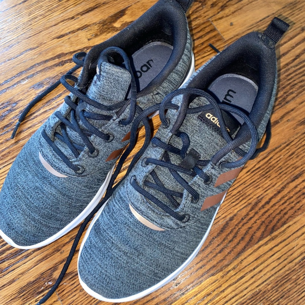Adidas Gray Sneakers/Tennis Shoes with black laces and copper detail